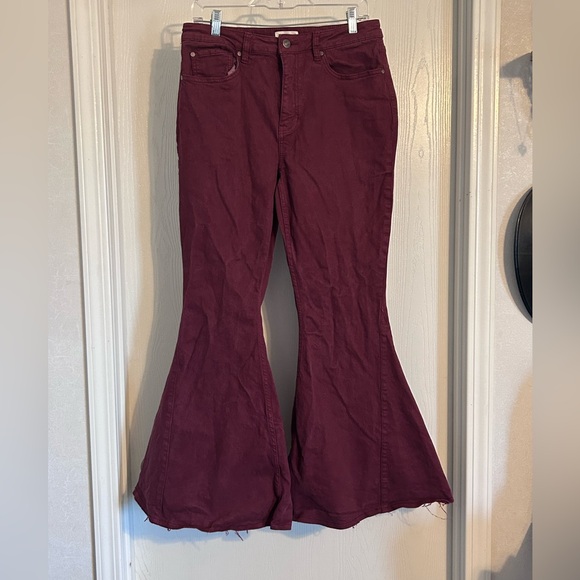 Shyanne Pants - Shyanne | Deep Red Bell Bottom Pants
| Size 34 x 34